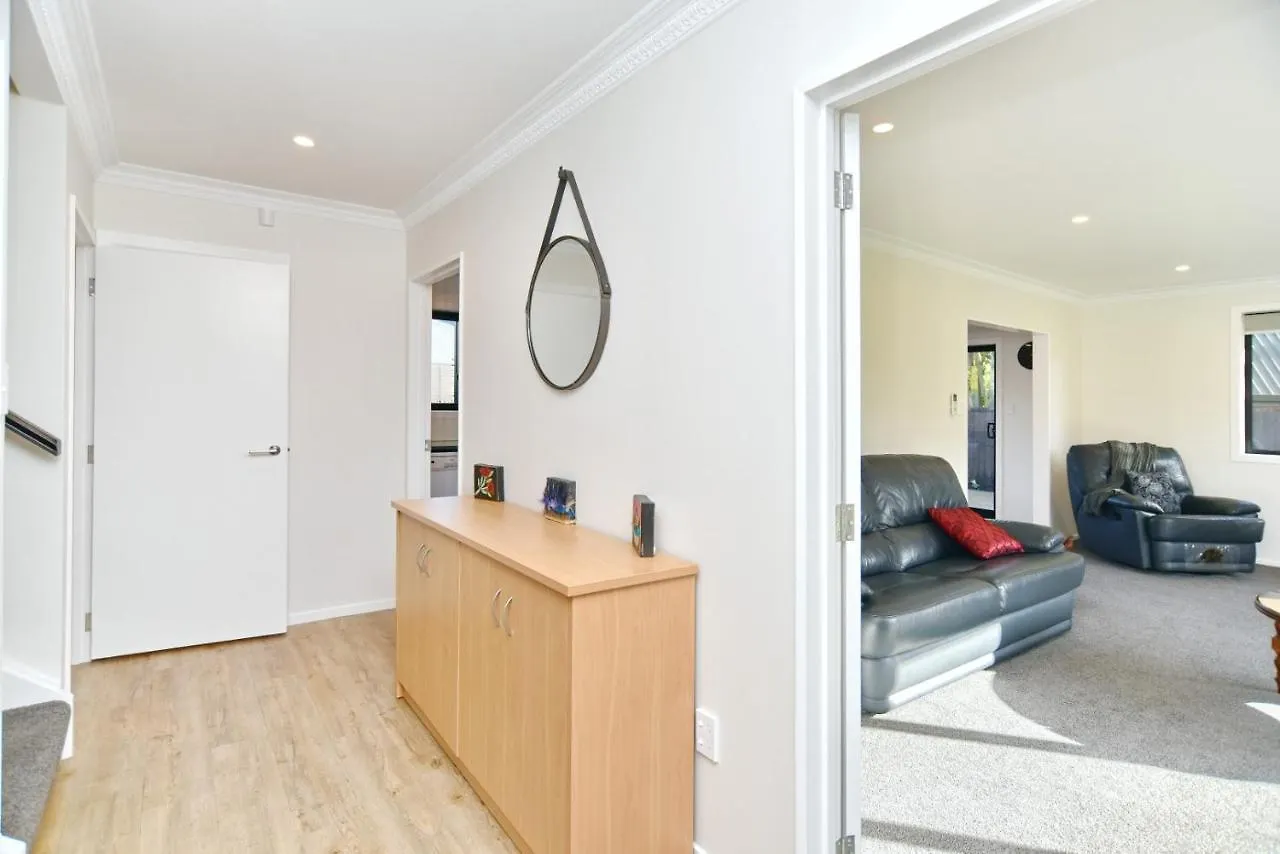 Lavandula 3 - Christchurch Holiday Homes 0*,