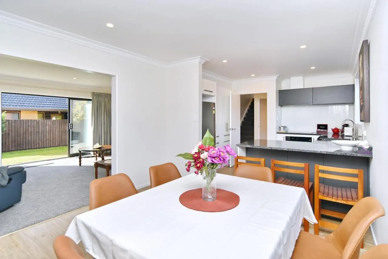 Lavandula 3 - Christchurch Holiday Homes